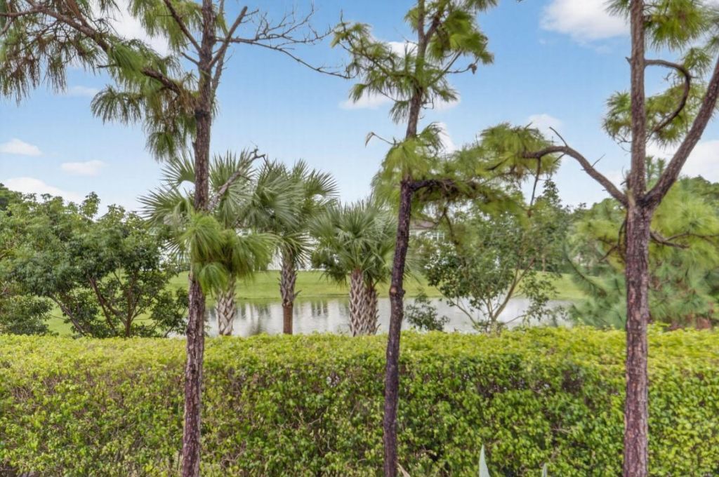 22715 Camino Del Mar, Unit 21, Boca Raton, FL 33433 Photo