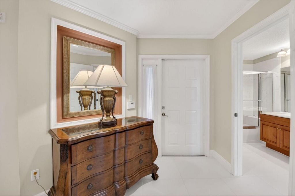 22715 Camino Del Mar, Unit 21, Boca Raton, FL 33433 Photo