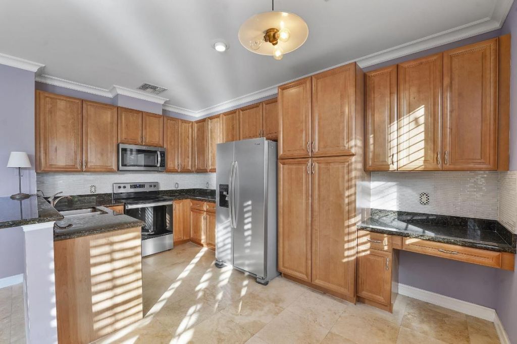 615 Via Villagio, Hypoluxo, FL 33462 Photo