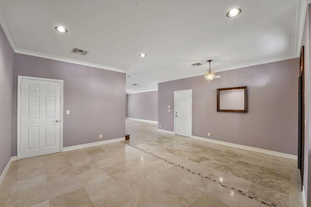 615 Via Villagio, Hypoluxo, FL 33462 Photo