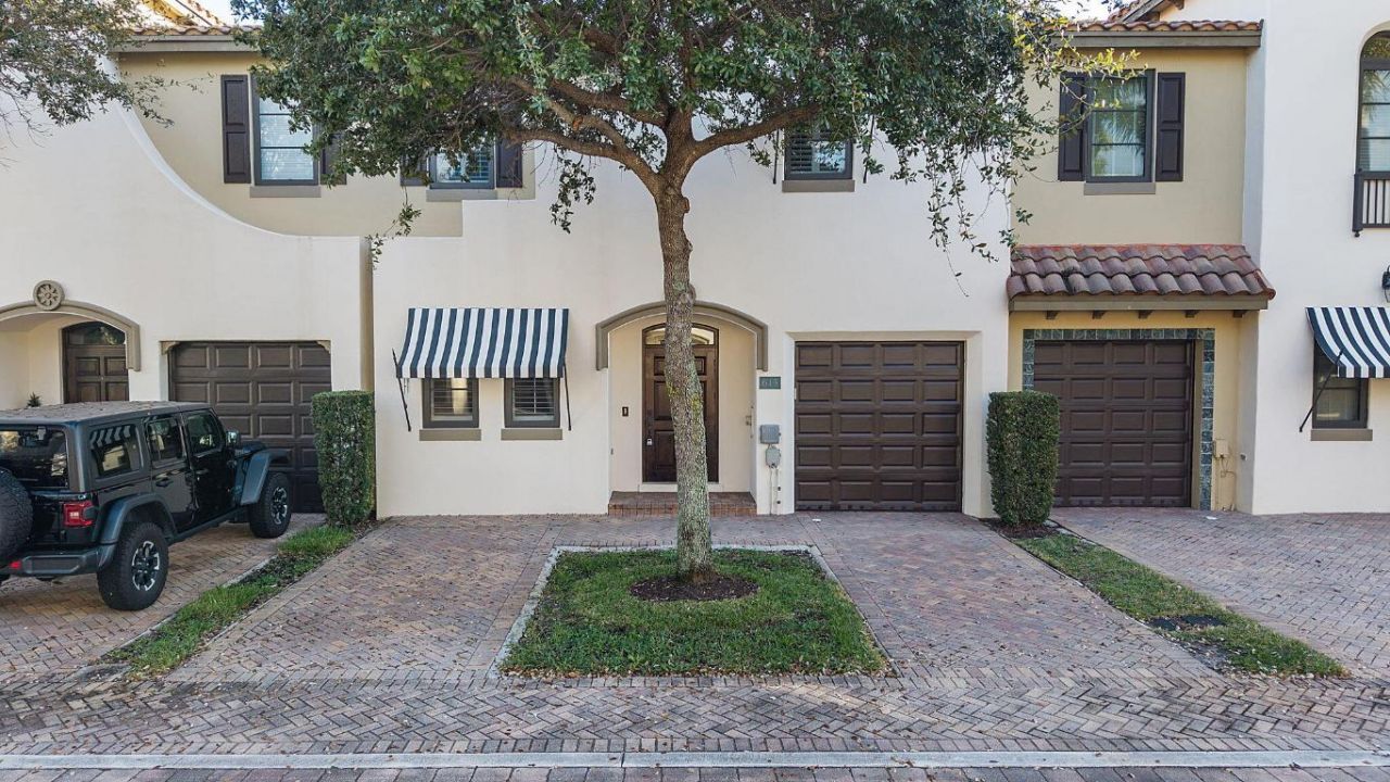 615 Via Villagio, Hypoluxo, FL 33462 Photo