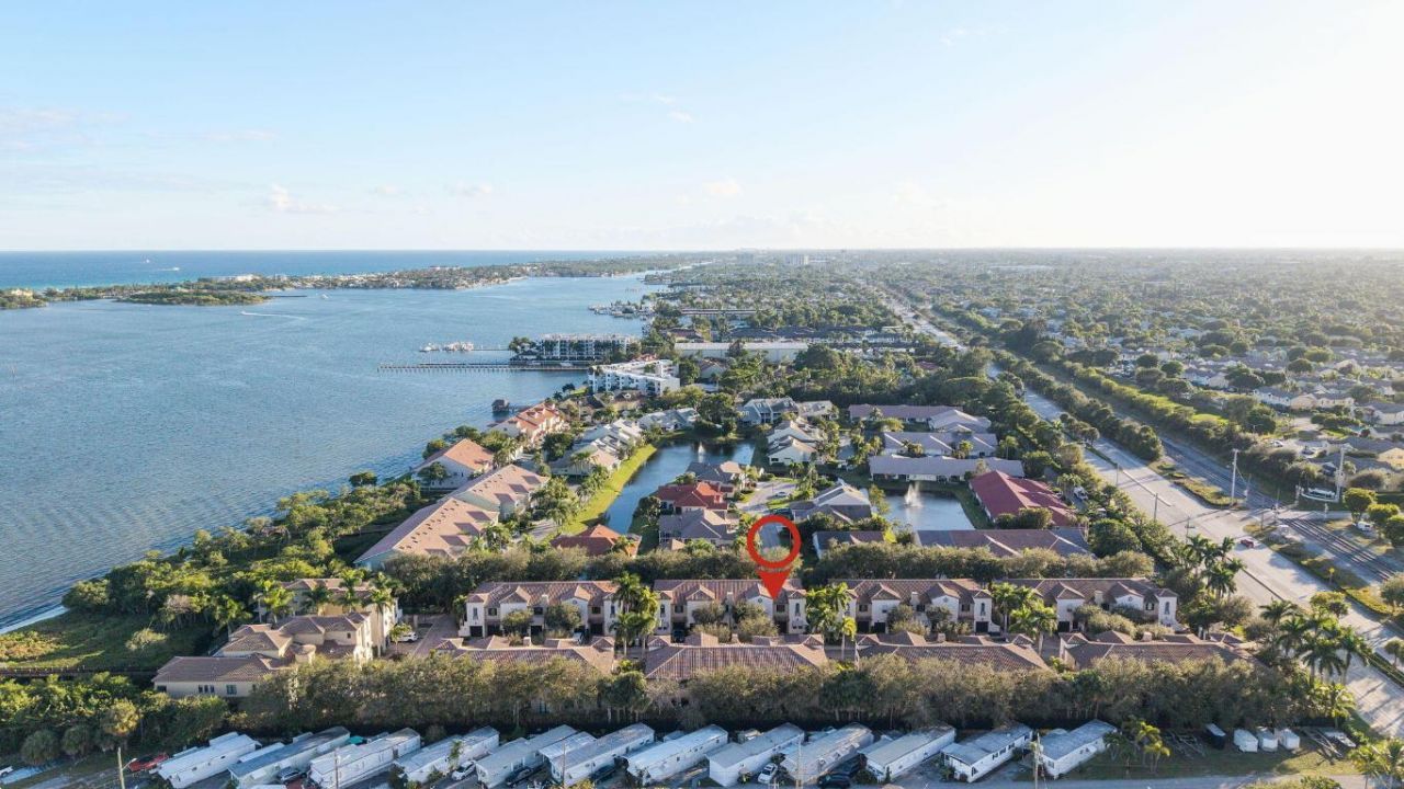 615 Via Villagio, Hypoluxo, FL 33462 Photo