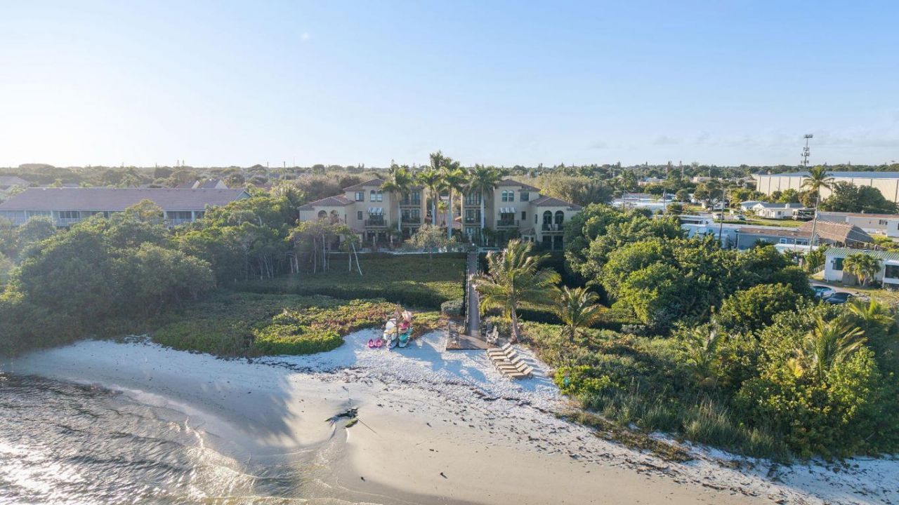 615 Via Villagio, Hypoluxo, FL 33462 Photo