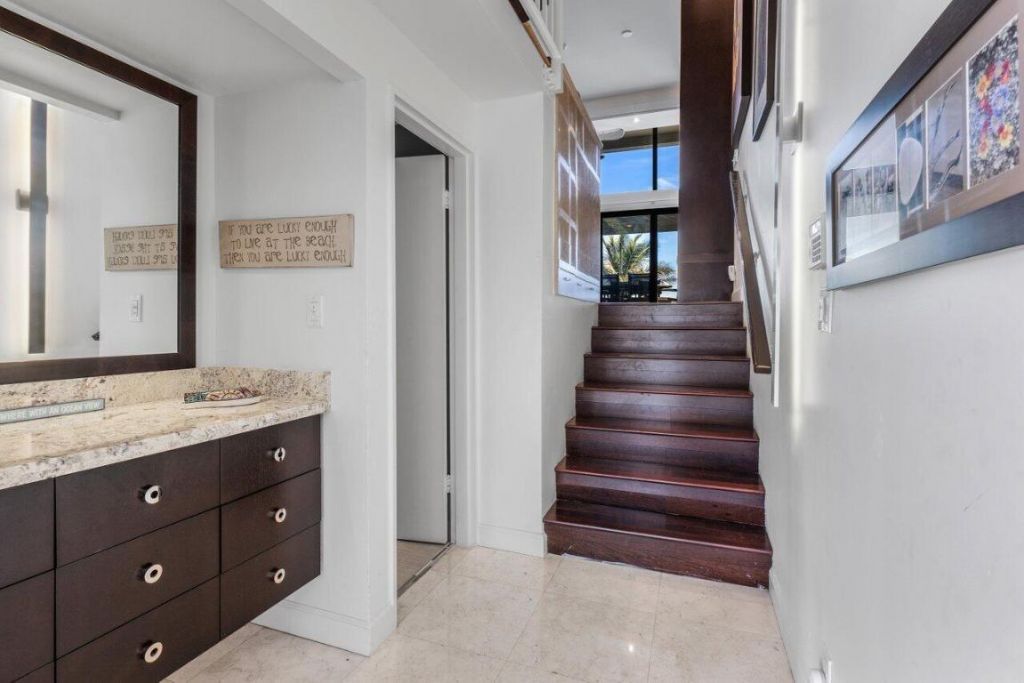 2175 S Ocean Boulevard, Unit Th-7, Delray Beach, FL 33483 Photo