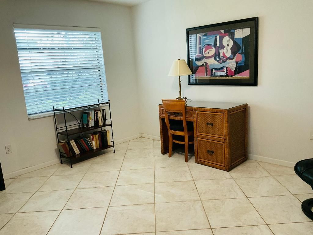 7979 Eastlake Drive, Unit F, Boca Raton, FL 33433 Photo