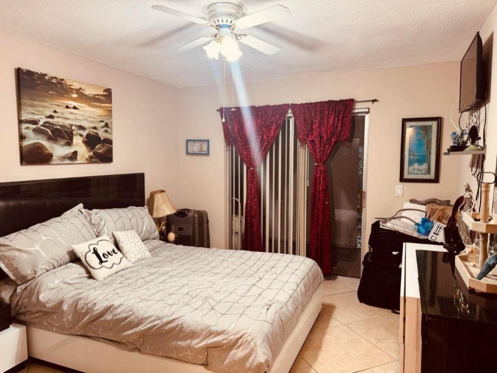 3100 Springdale Boulevard, Unit 310, Palm Springs, FL 33461 Photo