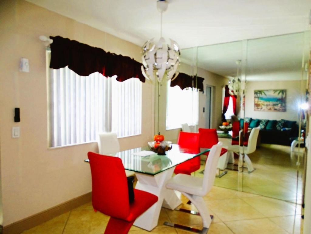 3100 Springdale Boulevard, Unit 310, Palm Springs, FL 33461 Photo