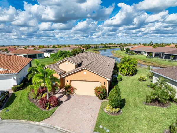 10313 SW Fernwood Avenue, Port St. Lucie, FL 34987