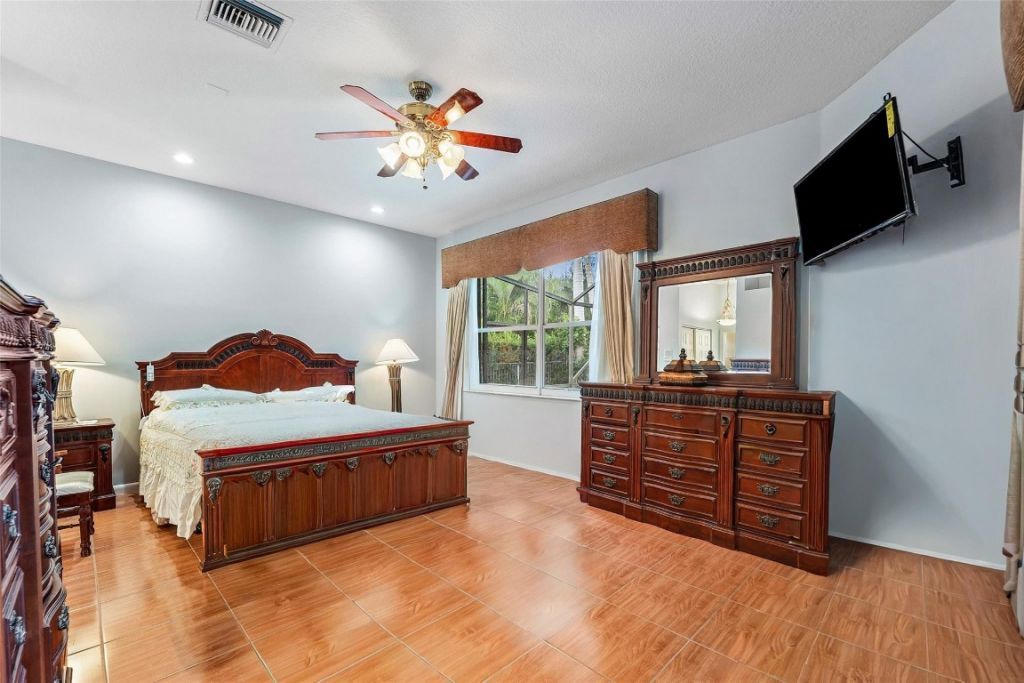 3852 Oak Ridge Circle, Weston, FL 33331 Photo