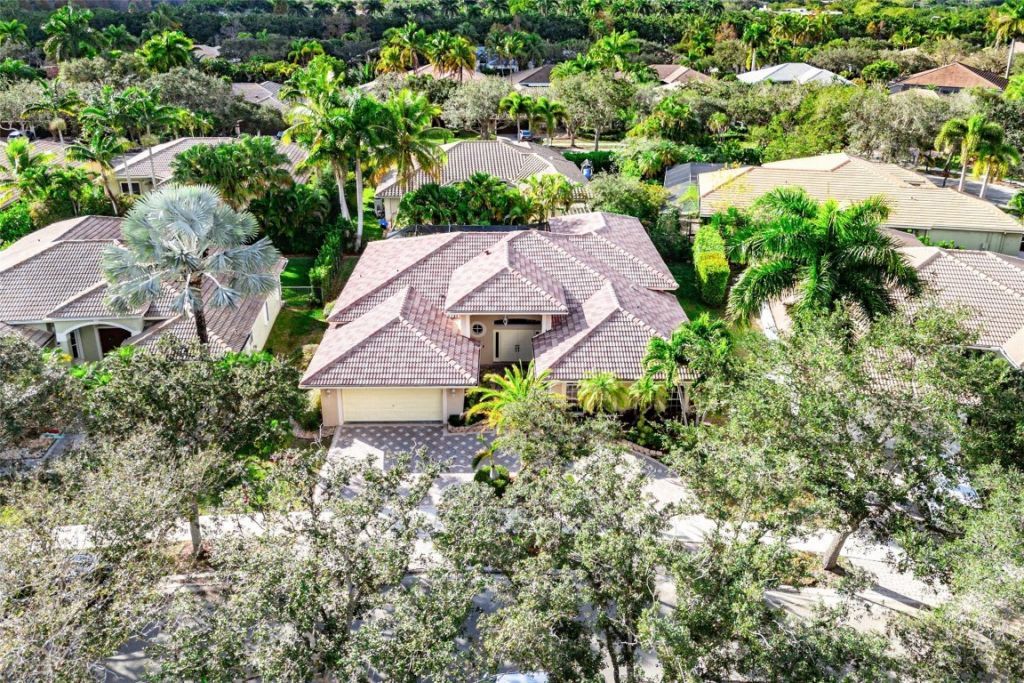 3852 Oak Ridge Circle, Weston, FL 33331 Photo