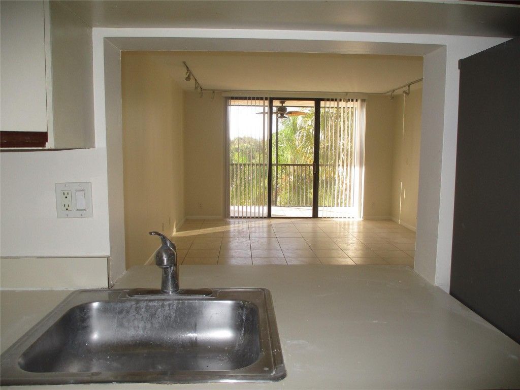 3000 NW 42nd Avenue Nw, Unit B410, Coconut Creek, FL 33066 Photo
