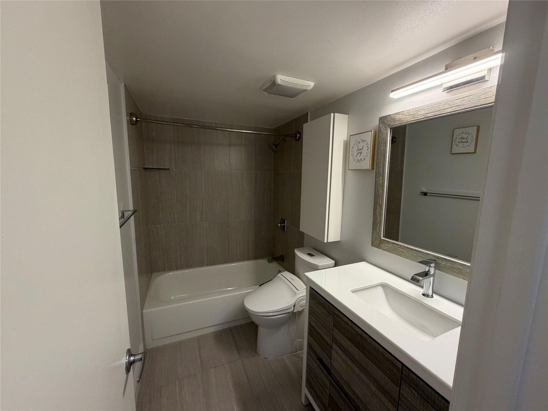 1101 River Reach Drive, Unit 205, Fort Lauderdale, FL 33315 Photo