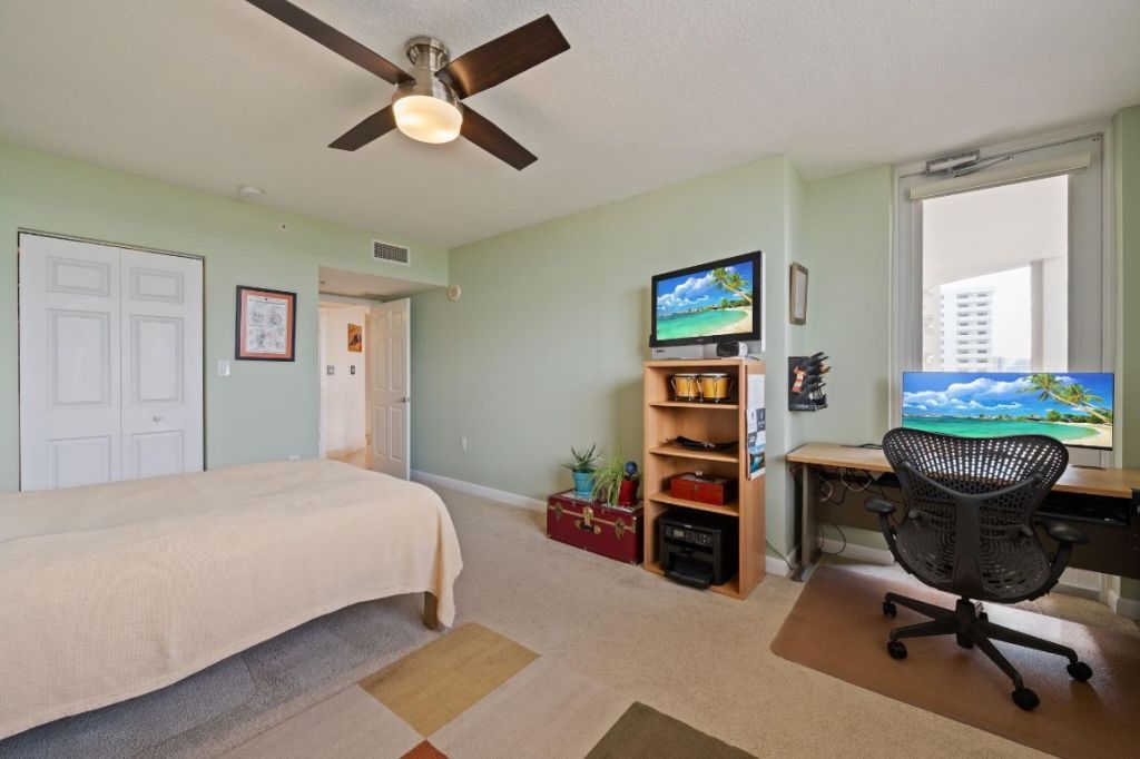 2011 N Ocean Boulevard, Unit 902, Fort Lauderdale, FL 33305 Photo