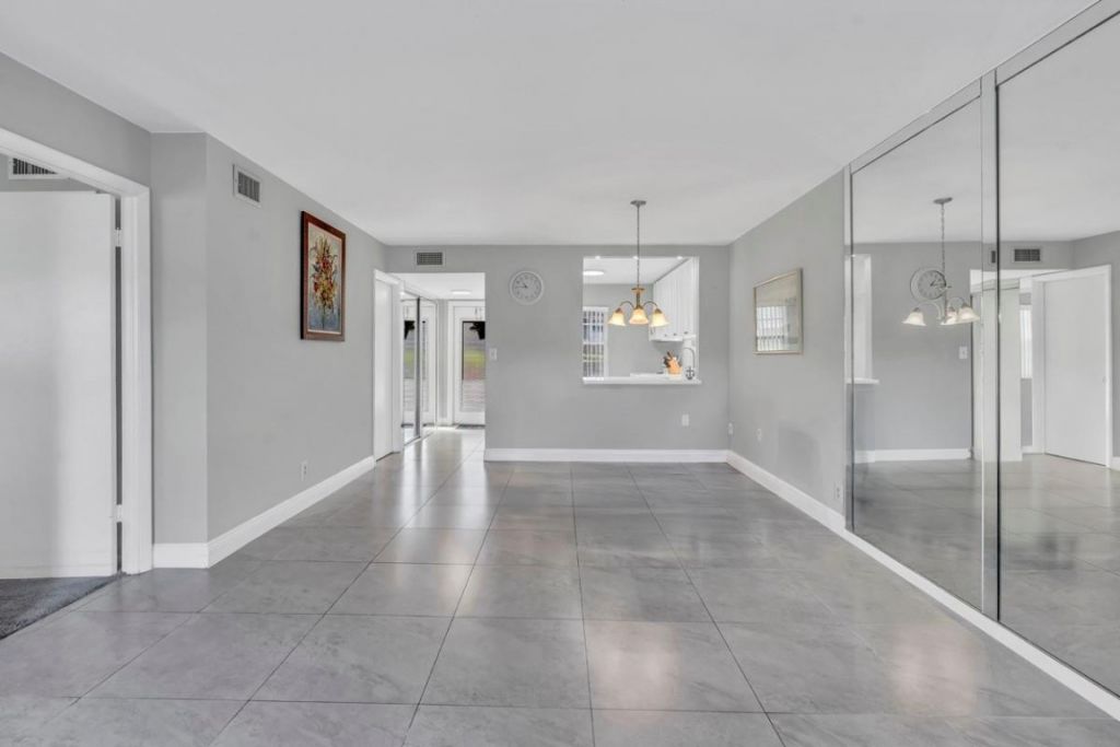 461 NW 76th Avenue, Unit 106, Margate, FL 33063 Photo