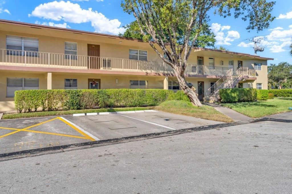 461 NW 76th Avenue, Unit 106, Margate, FL 33063 Photo