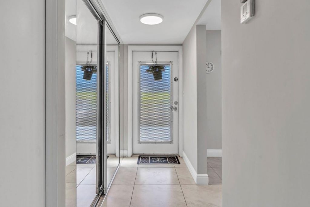 461 NW 76th Avenue, Unit 106, Margate, FL 33063 Photo