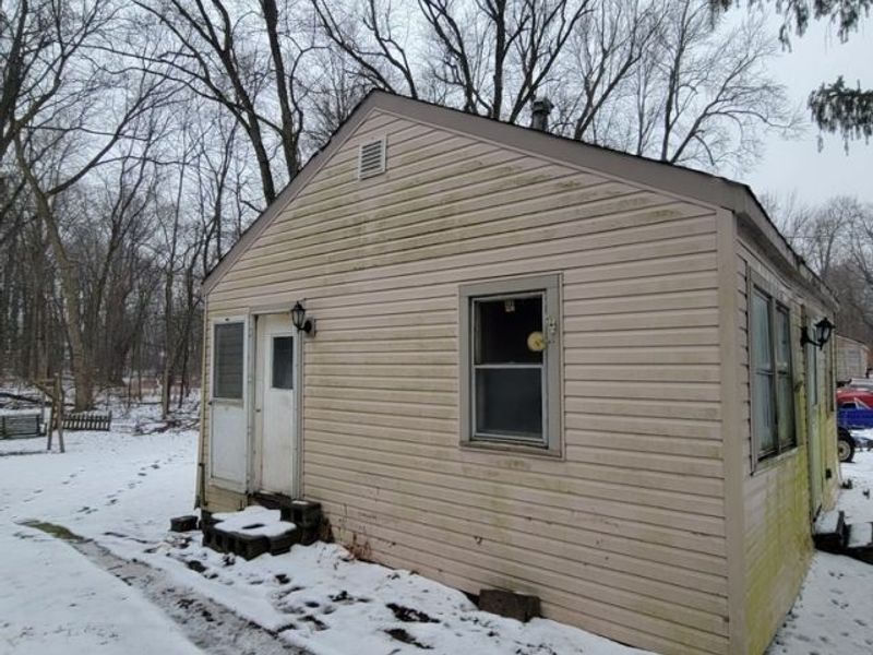 5820 Ash Street, Chippewa Lake, OH 44215 Photo 3