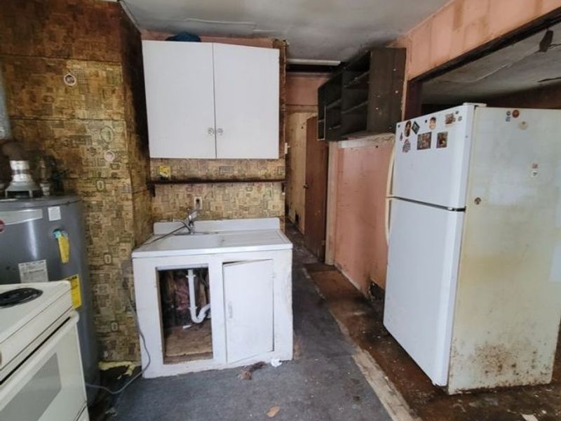 5820 Ash Street, Chippewa Lake, OH 44215 Photo 7