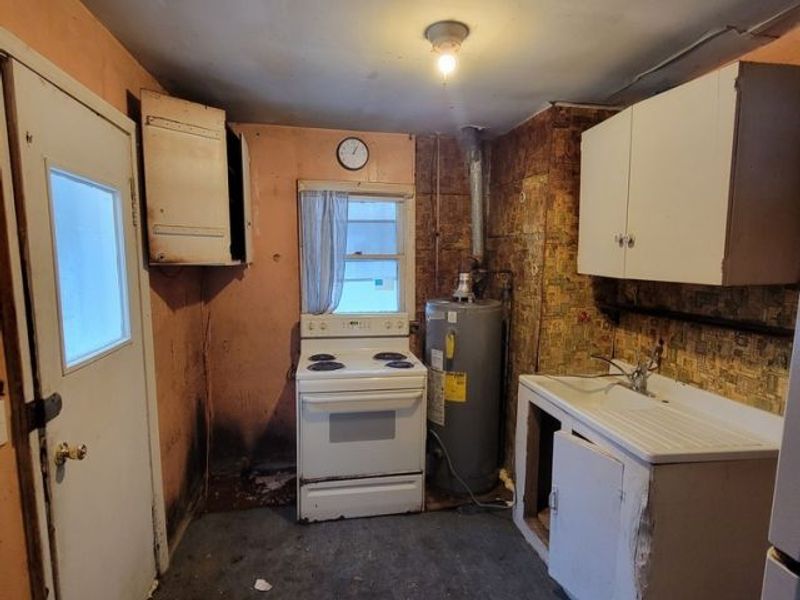 5820 Ash Street, Chippewa Lake, OH 44215 Photo 8