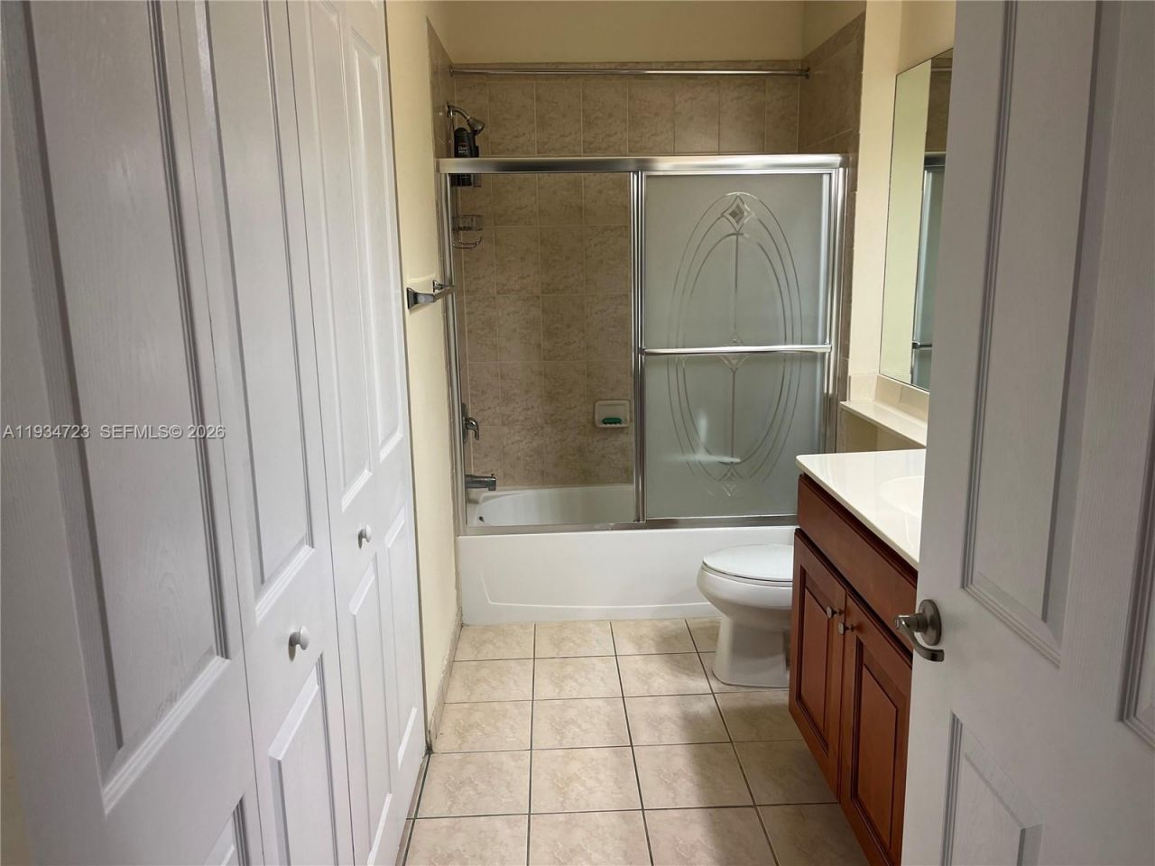 3500 Oaks Clubhouse Dr, Unit 308, Pompano Beach, FL 33069 Photo