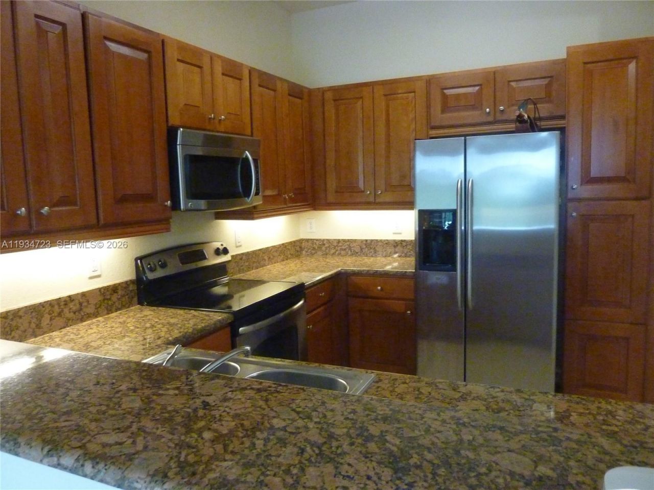 3500 Oaks Clubhouse Dr, Unit 308, Pompano Beach, FL 33069 Photo