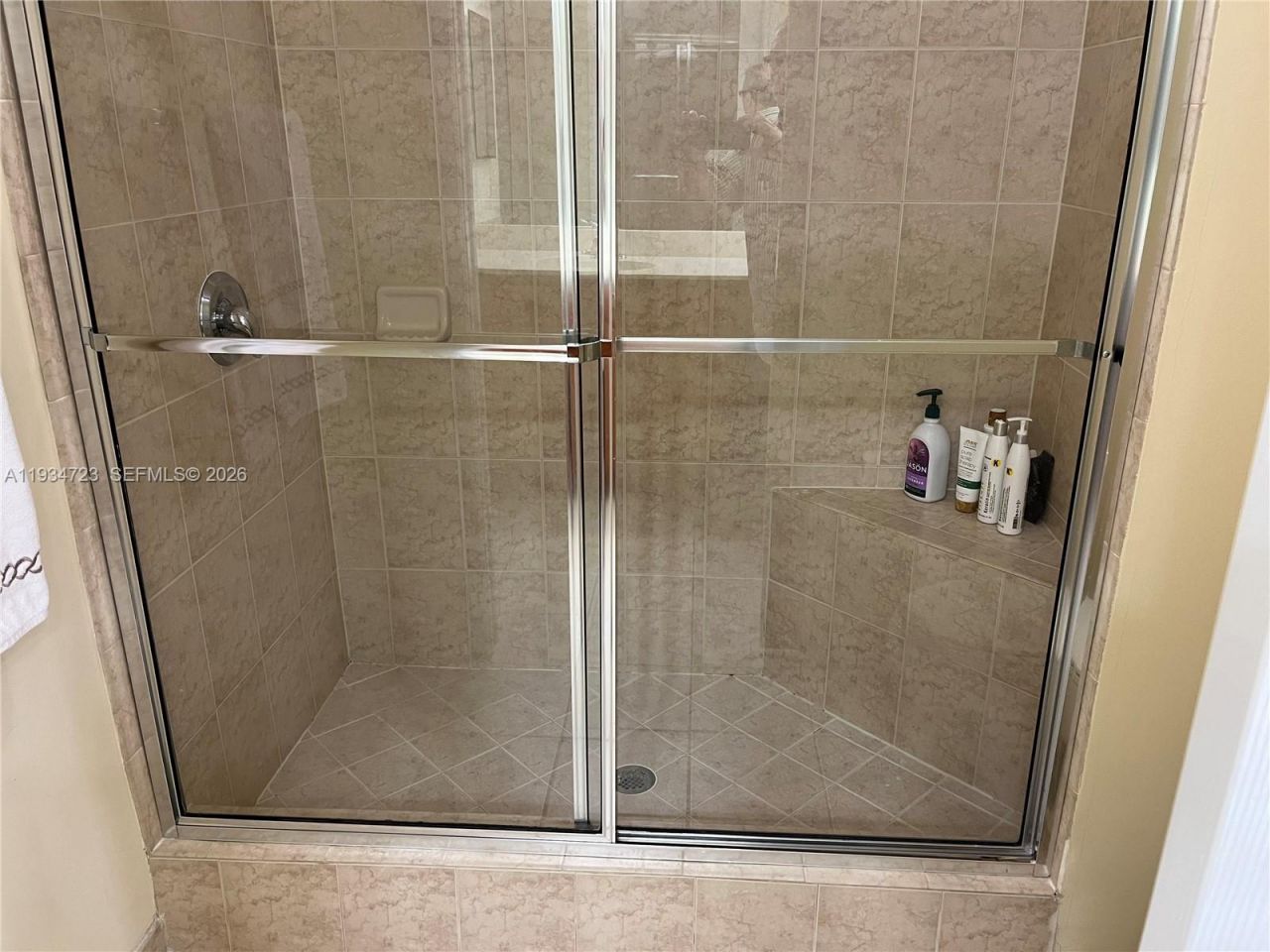 3500 Oaks Clubhouse Dr, Unit 308, Pompano Beach, FL 33069 Photo