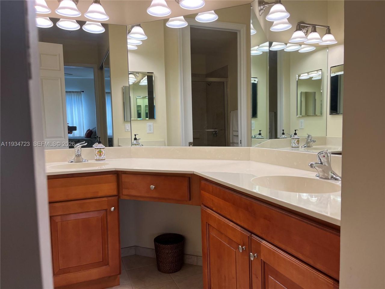 3500 Oaks Clubhouse Dr, Unit 308, Pompano Beach, FL 33069 Photo