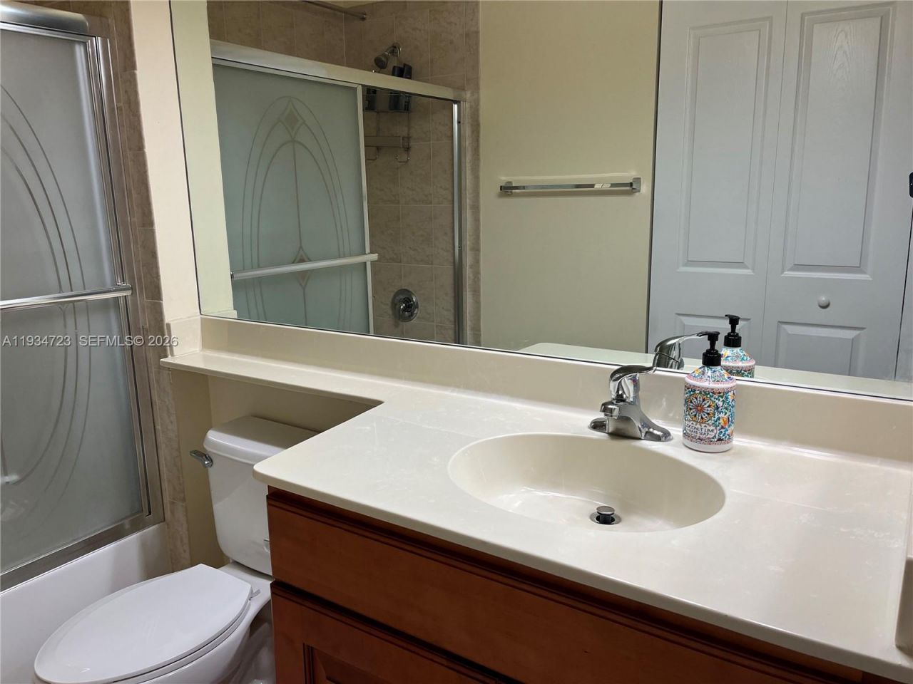 3500 Oaks Clubhouse Dr, Unit 308, Pompano Beach, FL 33069 Photo