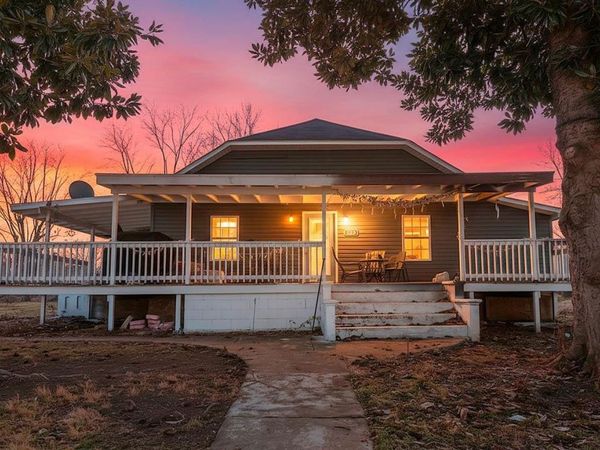 720 Archer Avenue, Mammoth Spring, AR 72554