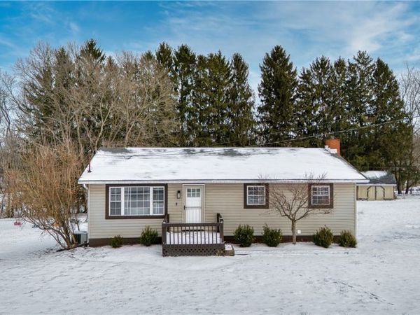 6160 Dresden Road, Zanesville, OH 43701