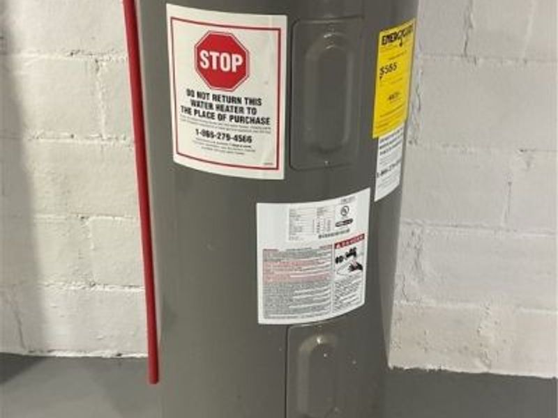 2911 7th Street SW, Canton, OH 44710 Photo 9