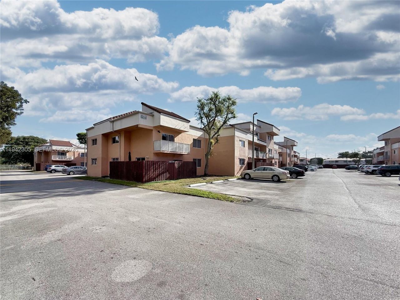 14911 SW 80th St, Unit 221, Miami, FL 33193 Photo