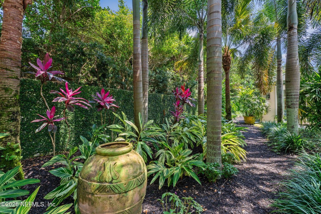 2300 N Scenic Highway, Unit 5, Lake Wales, FL 33898 Photo