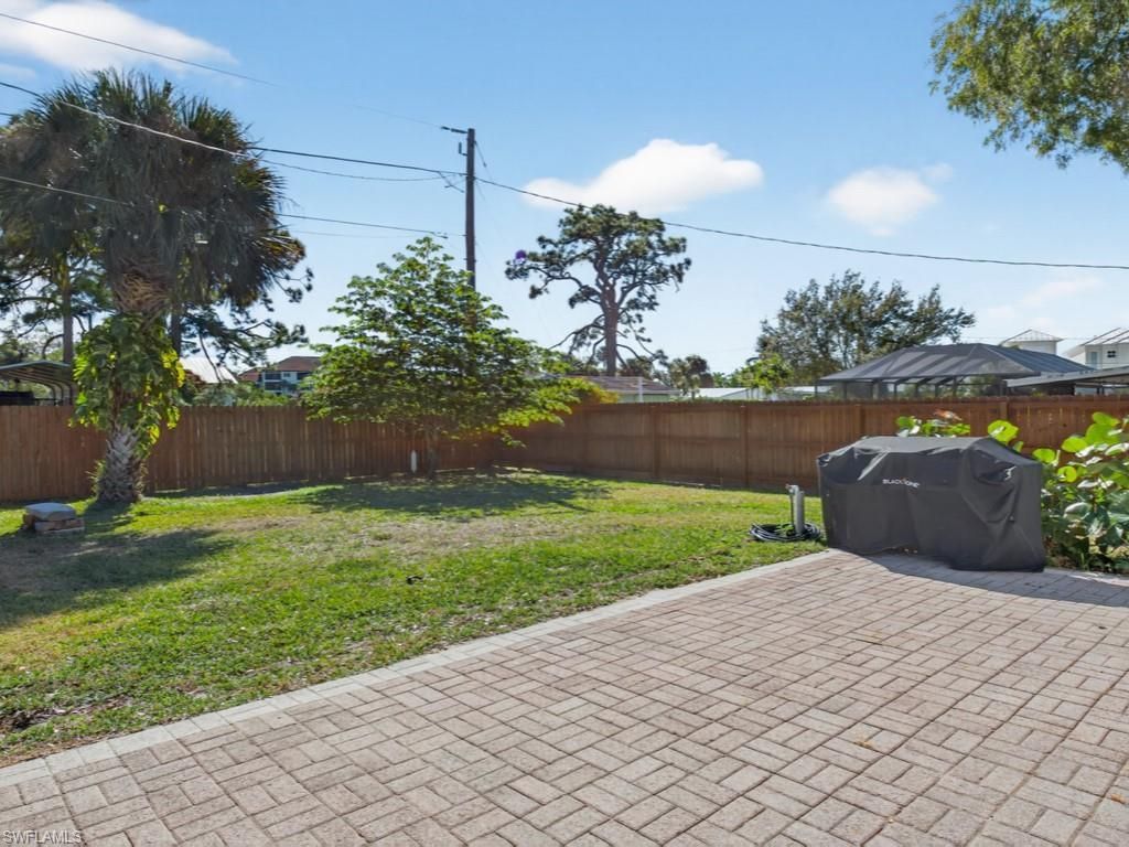 4791 Palmetto Ter, Estero, FL 33928 Photo