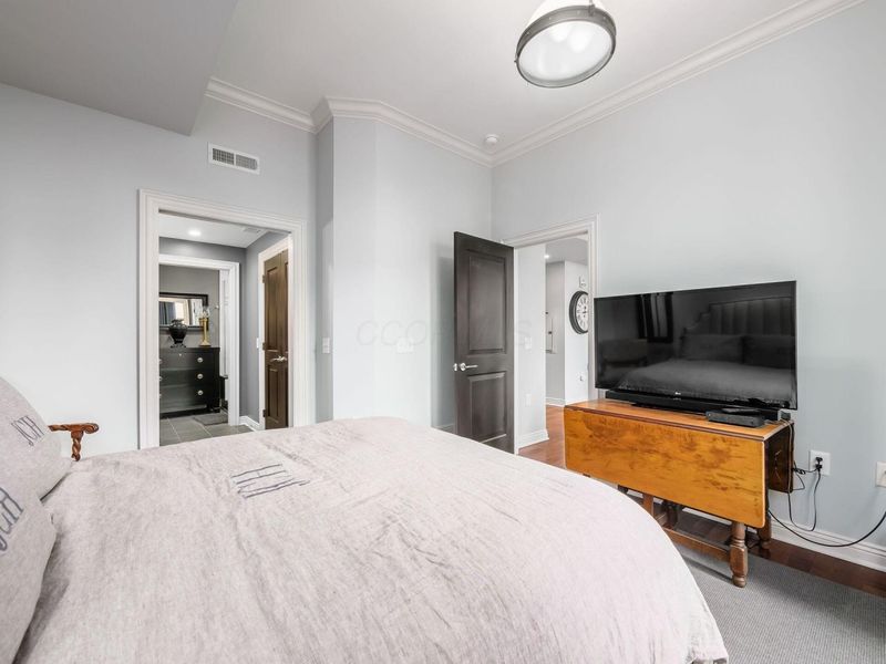 8 E Broad Street, Unit 502, Columbus, OH 43215 Photo 16