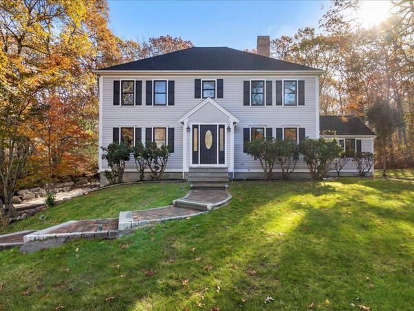 29 Fish House Road, East Sandwich, MA 02537