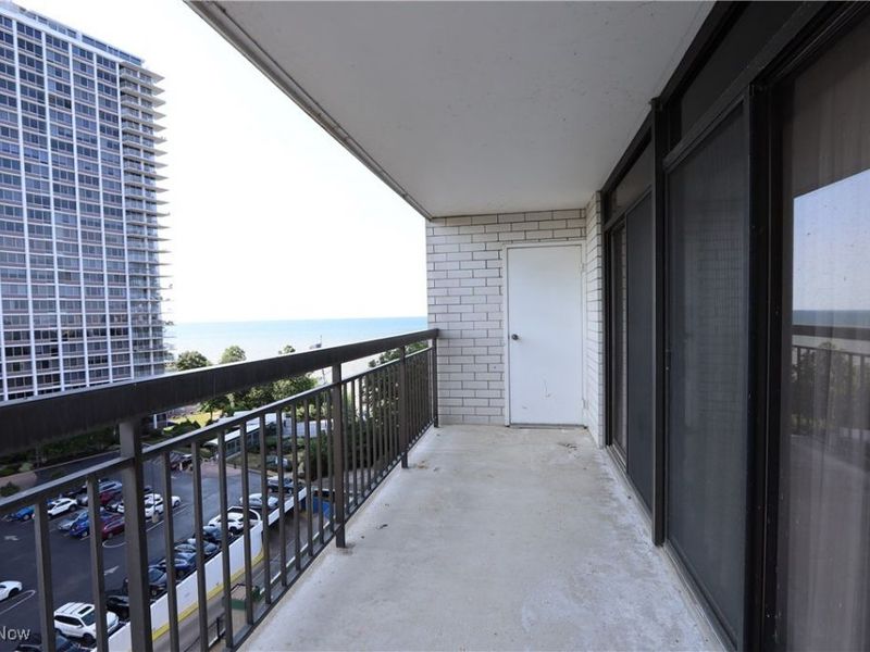 12550 Lake Avenue, Unit 810, Lakewood, OH 44107 Photo 14