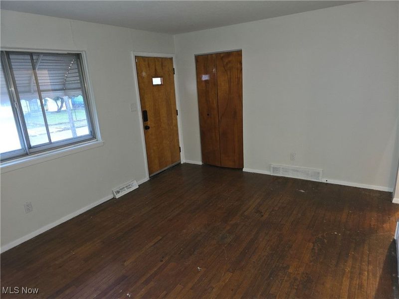 4436 E 158th Street, Cleveland, OH 44128 Photo 11