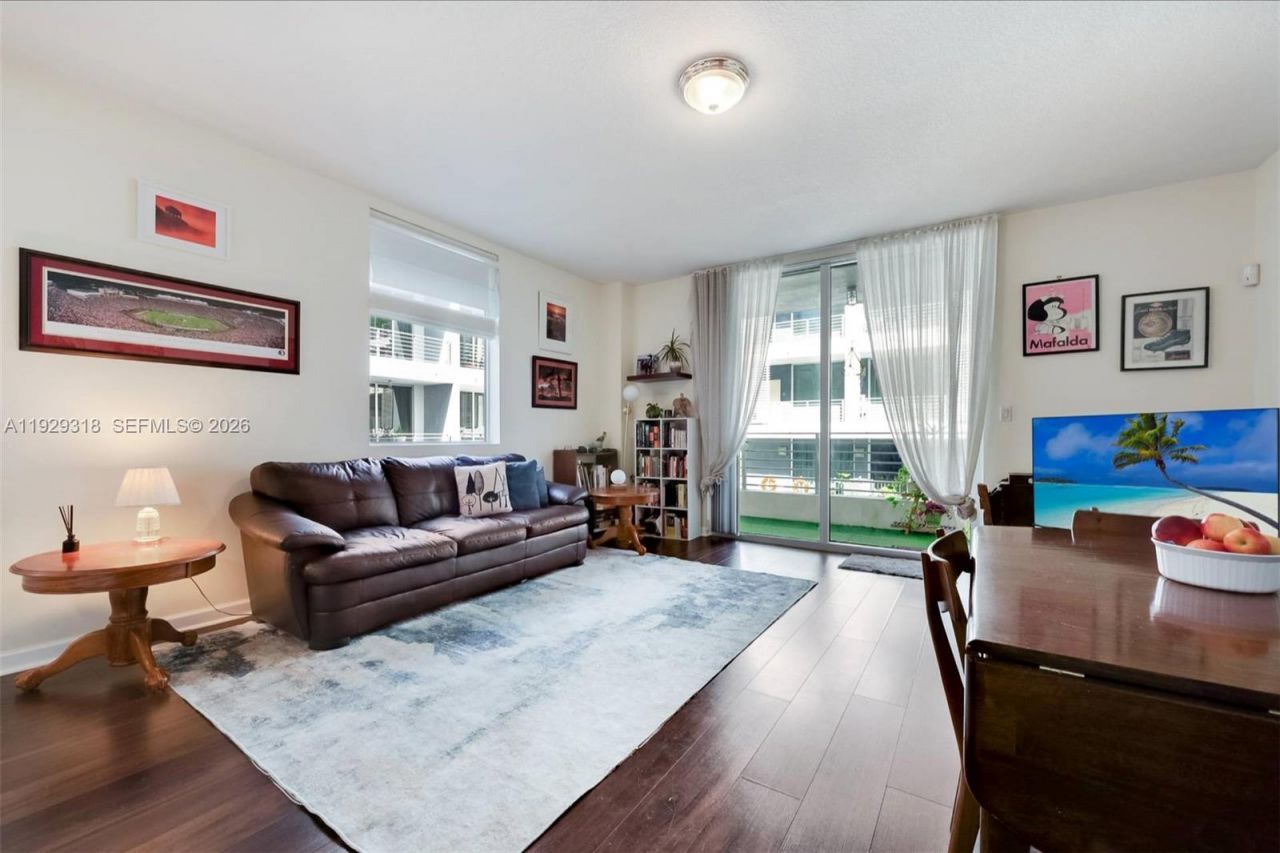 3339 Virginia St, Unit 305, Miami, FL 33133 Photo