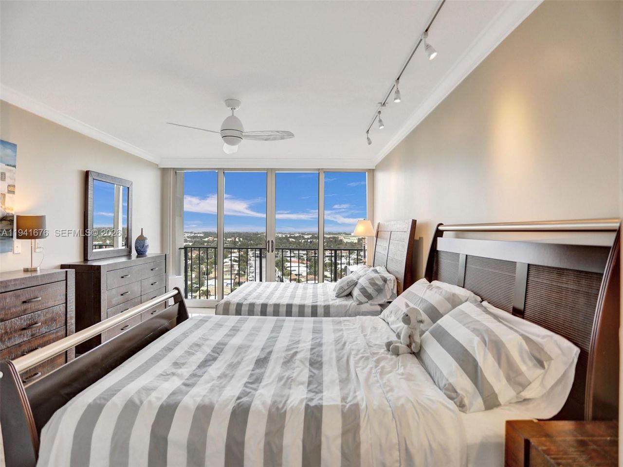 521 N Riverside Dr, Unit 1209, Pompano Beach, FL 33062 Photo