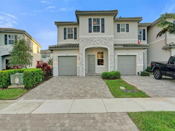 11920 NW 47th Mnr, Unit 11920, Coral Springs, FL 33076