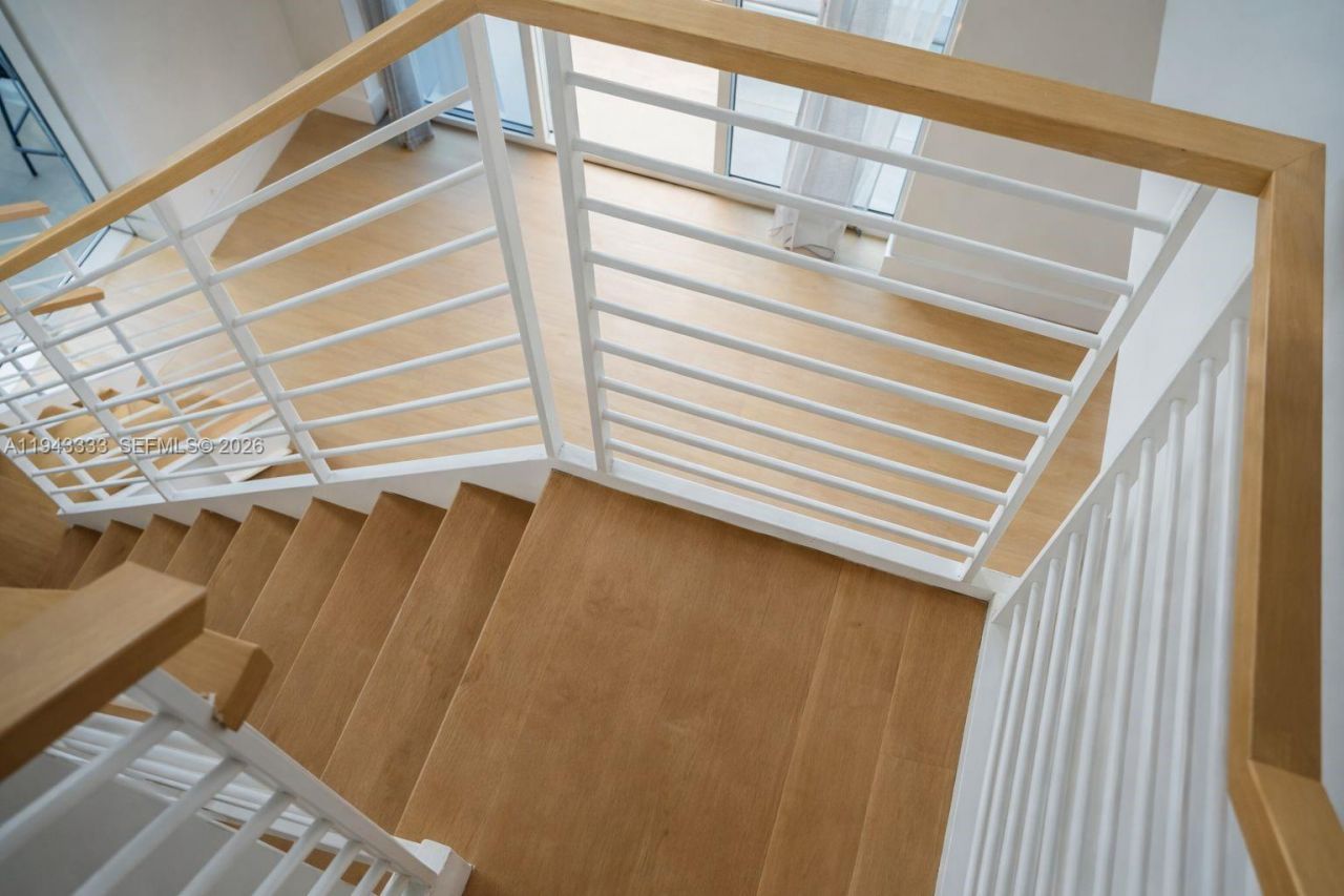 60 SW 13th St, Unit 4201, Miami, FL 33130 Photo