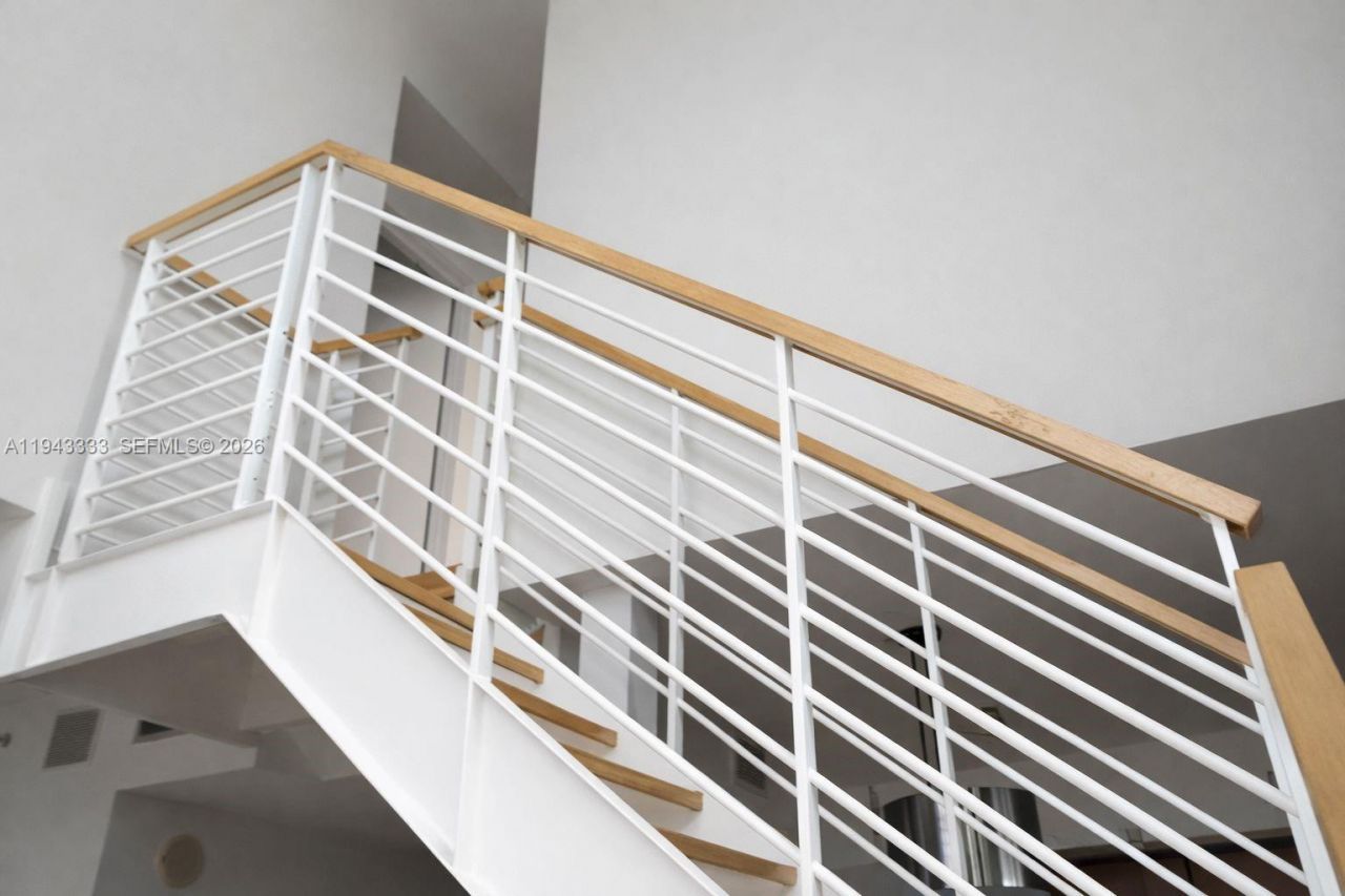 60 SW 13th St, Unit 4201, Miami, FL 33130 Photo