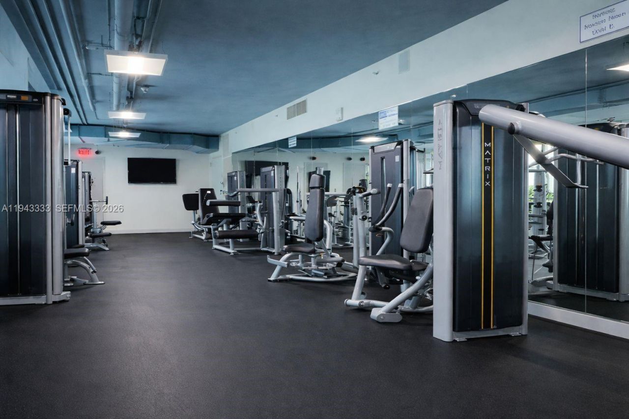 60 SW 13th St, Unit 4201, Miami, FL 33130 Photo