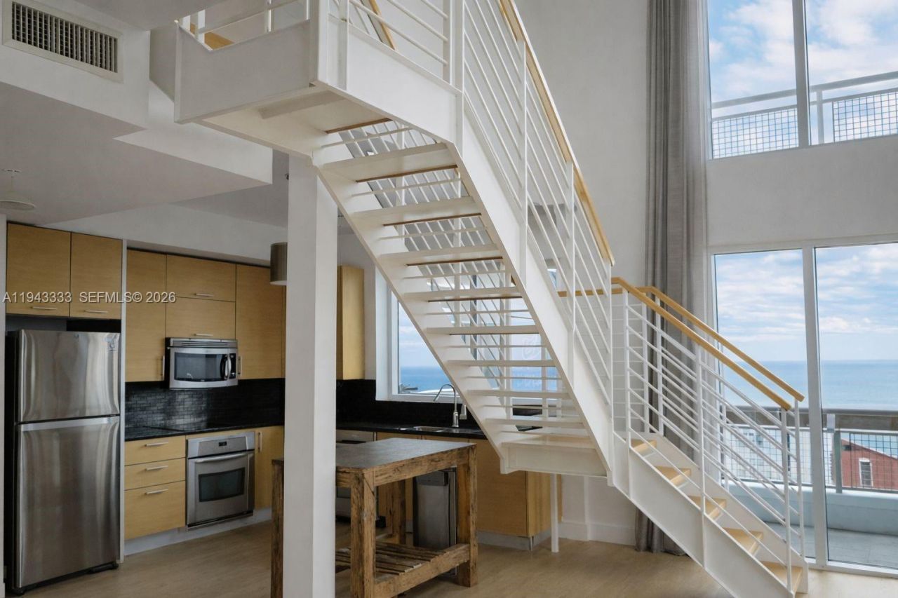 60 SW 13th St, Unit 4201, Miami, FL 33130 Photo