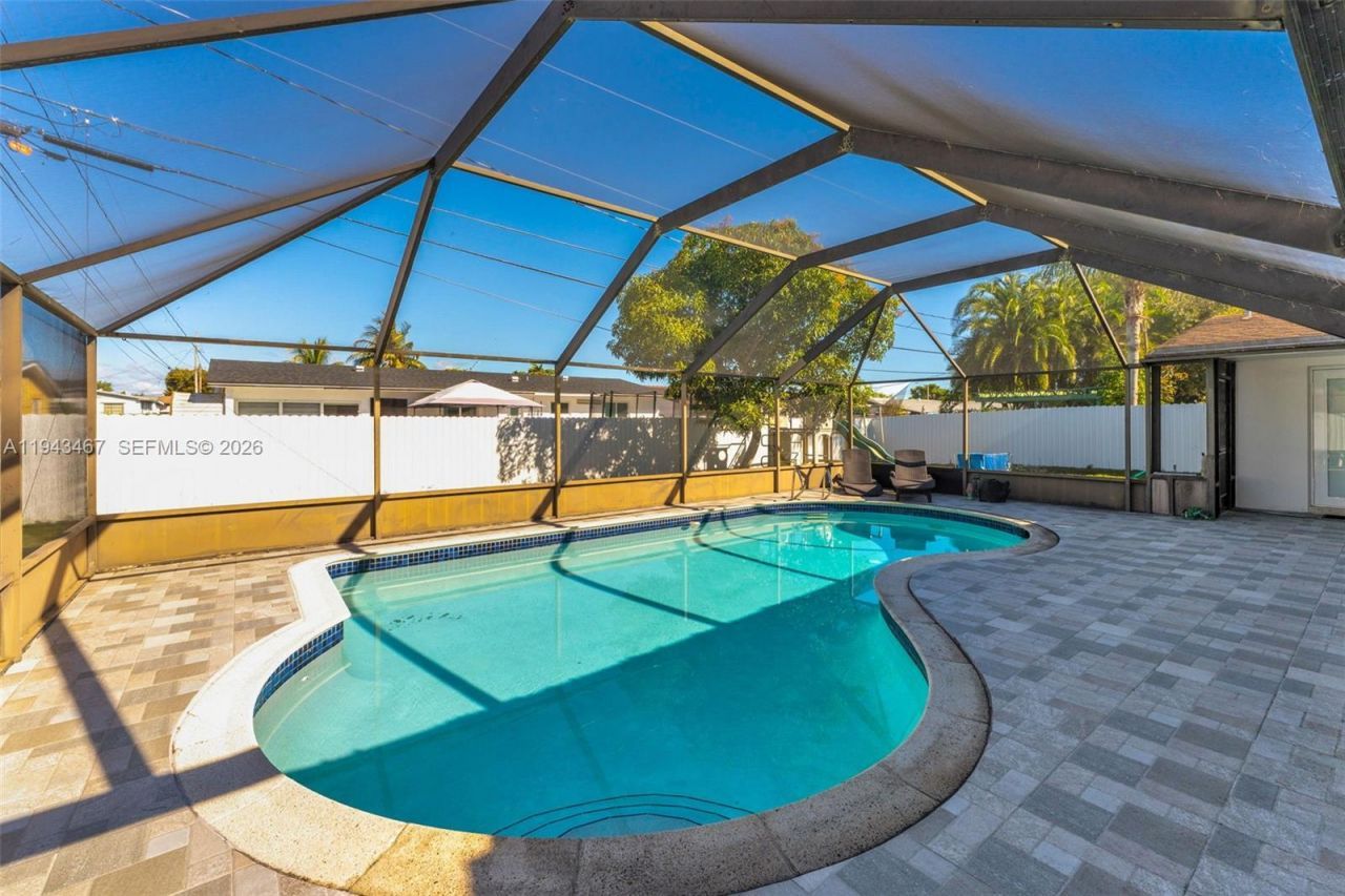 10535 SW 161st Ter, Miami, FL 33157 Photo