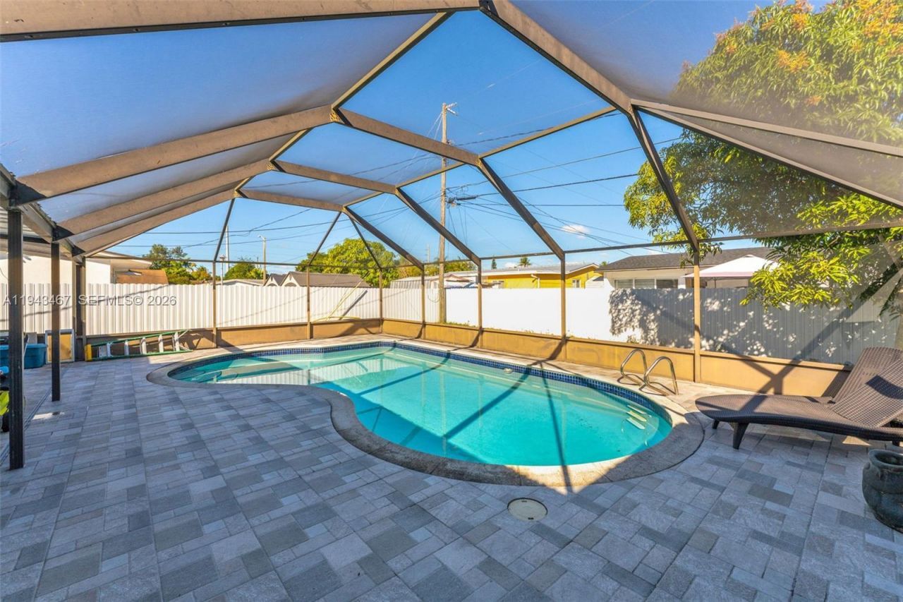 10535 SW 161st Ter, Miami, FL 33157 Photo