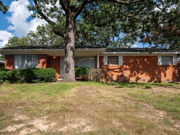 5104 N Cedar Street, North Little Rock, AR 72116