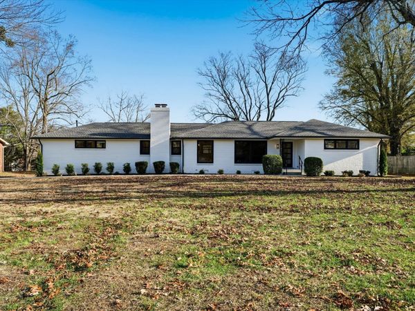 283 Lake Terrace Dr, Hendersonville, TN 37075