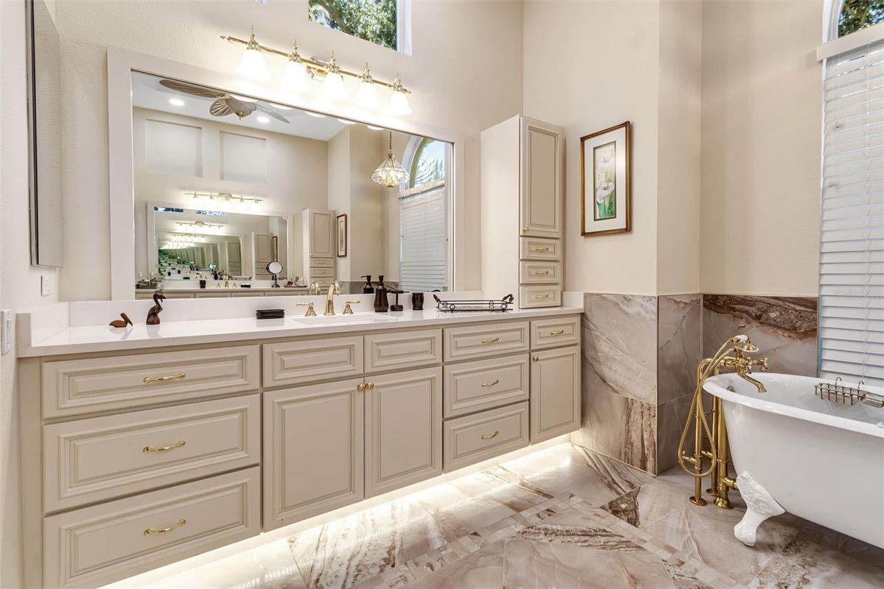 362 Macewen Drive, Osprey, FL 34229 Photo